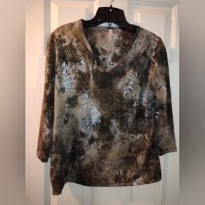 White Stag Brown and Silver Paisley V-Neck,  Small (4)